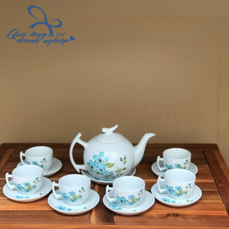 Bộ Ấm Trà Sứ Trắng In Logo Doanh Nghiệp - Họa Tiết Hoa Xanh