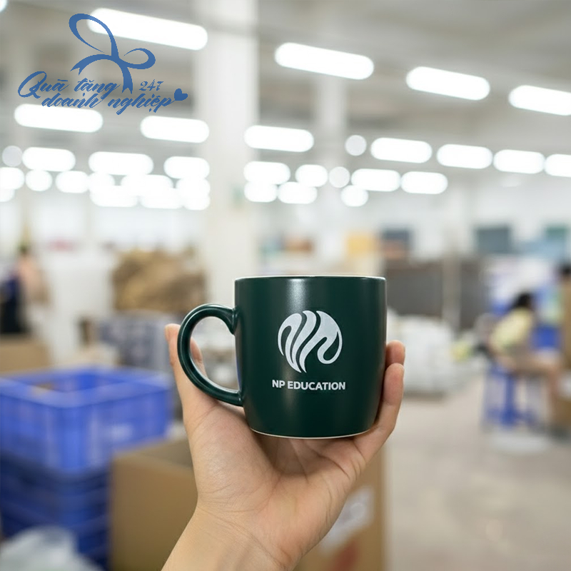 Ly Sứ Bầu Dáng Lùn, In Logo Kèm Hộp Tặng