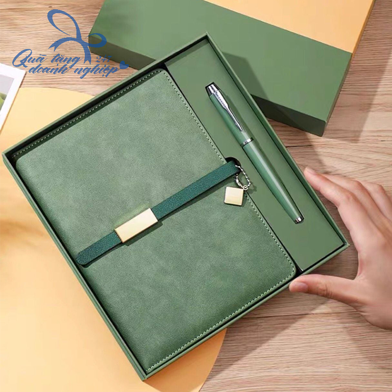 Bộ Sổ Tay Doanh Nghiệp Kèm Bút Khắc Cao Cấp - Nhiều Màu